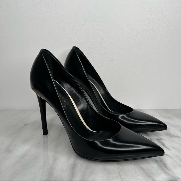Louis Vuitton Black Smooth Leather Heeled Pumps - Picture 9 of 11